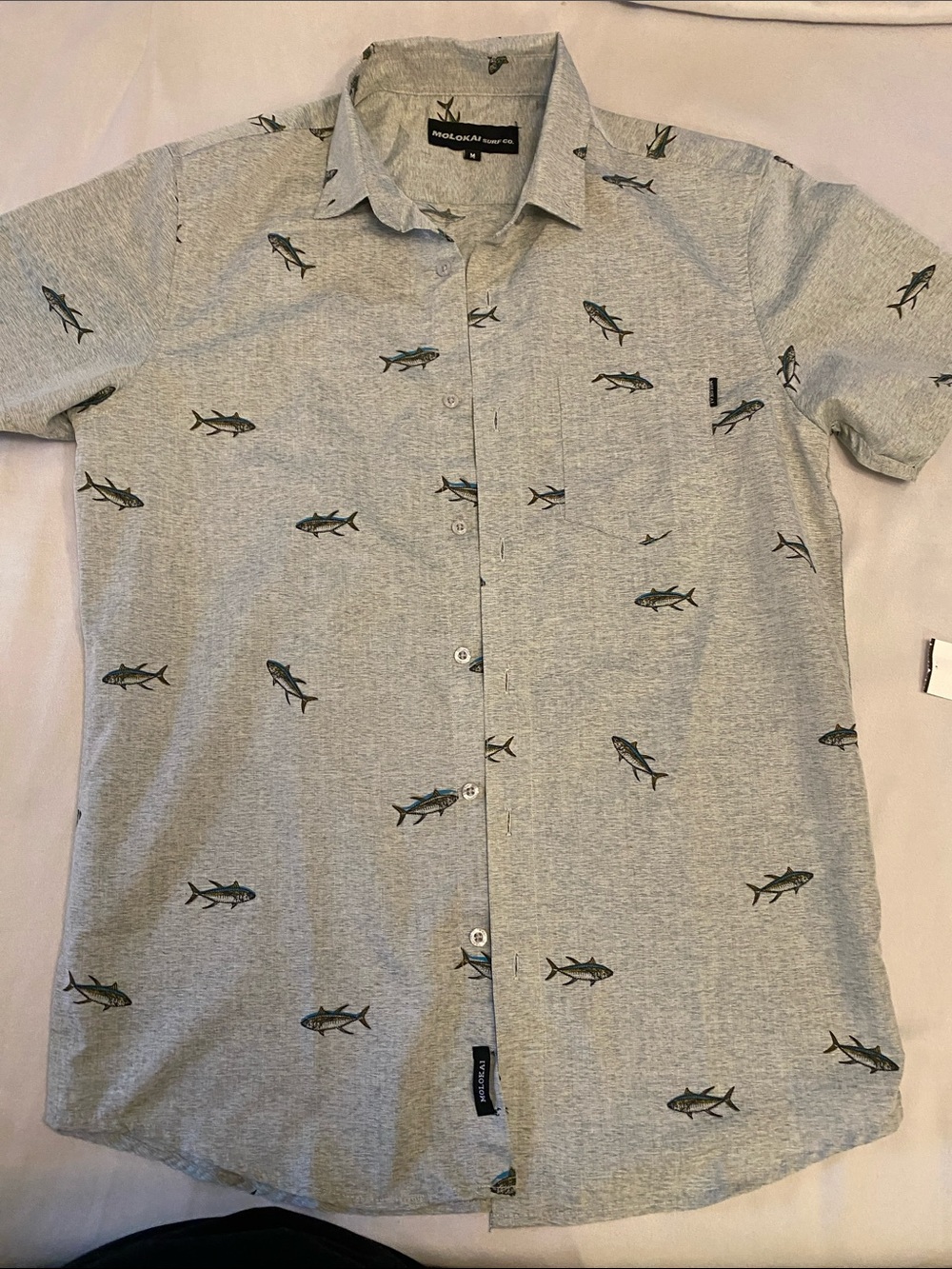 Men's Short Sleeve Fish Print Button-Up Shirt - Light Gray brand Molokai Surf